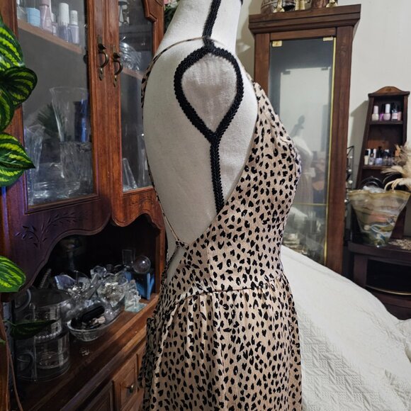 CUPSHE Women V Neck Leopard Lace Up Backless Maxi Slip Dress with Ruffle Hem NWT - Picture 7 of 14